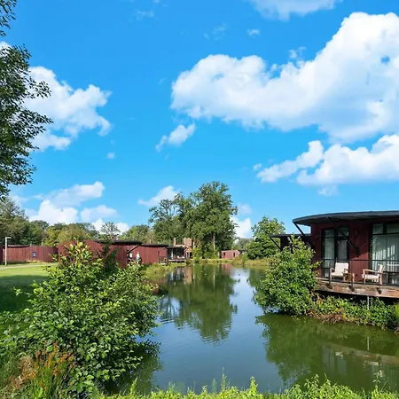 Nature Retreat With Pools 펜션