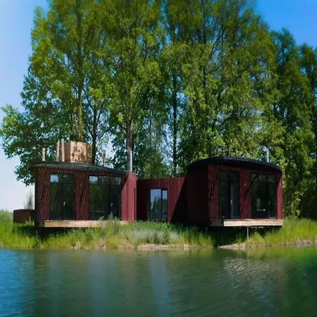 Nature Retreat With Pools Antoing