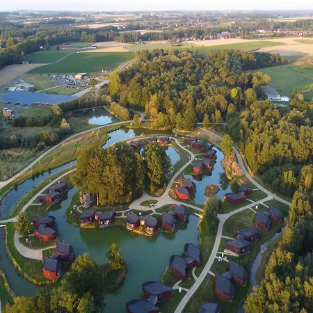 펜션 Nature Retreat With Pools *