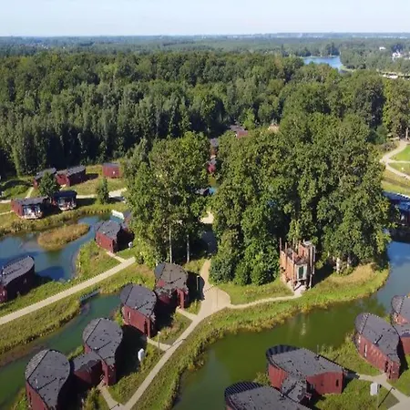 펜션 Nature Retreat With Pools *
