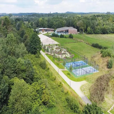 Nature Retreat With Pools 펜션 Antoing